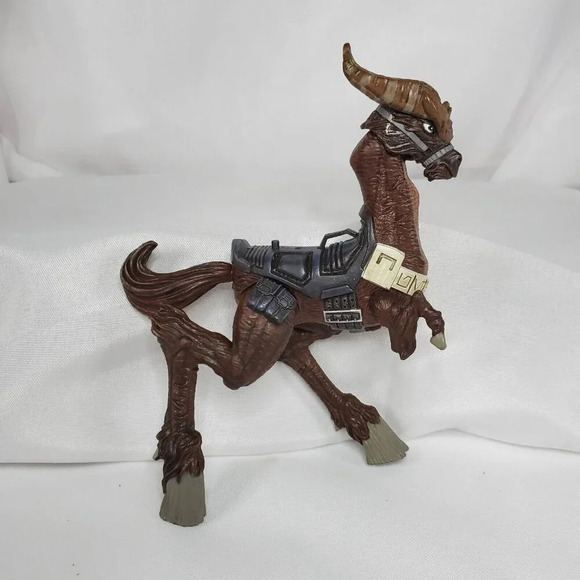 Star Wars 30th Anniversary Yoda's KY buck Kybuck Clone Wars Action Figure - Picture 2 of 5